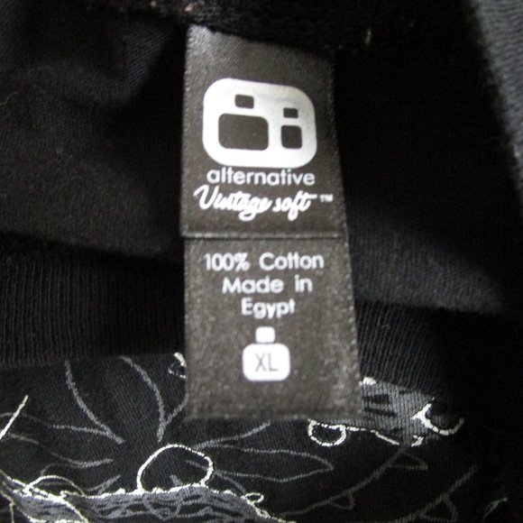 graphic printed souvenir t-shirt - Picture 9 of 9